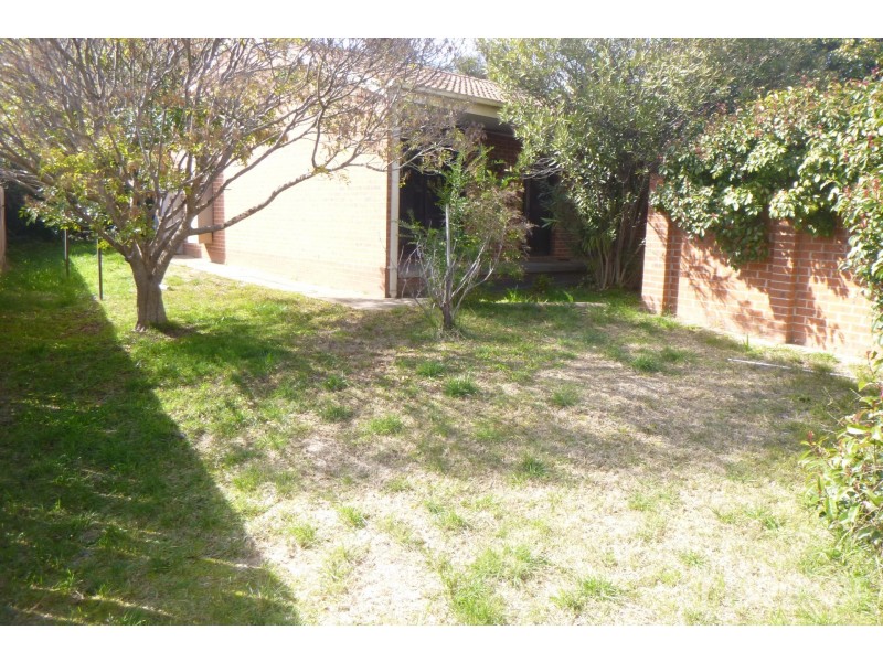 7/28 Mowatt Street, Queanbeyan NSW 2620