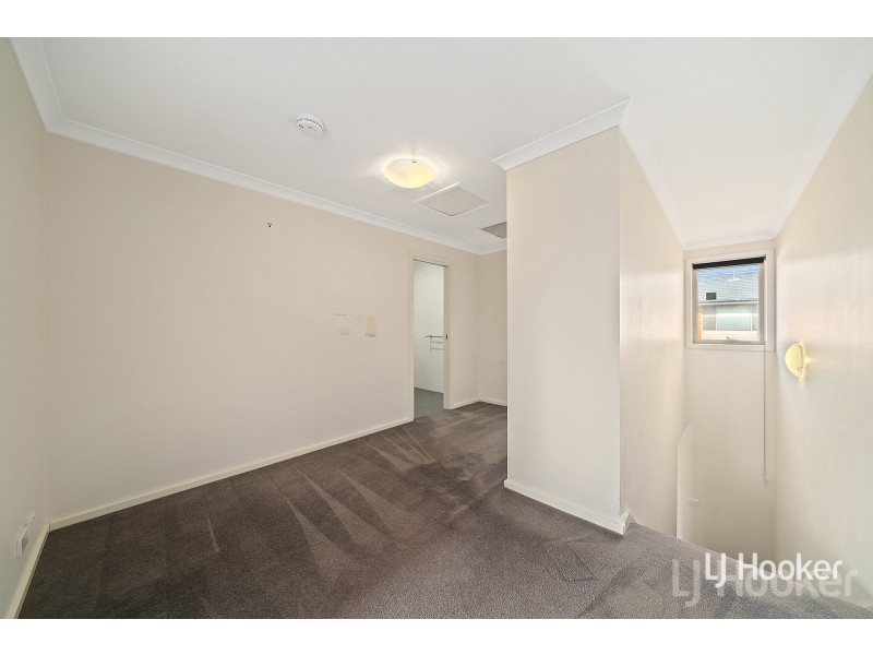 12/3 Broughton Place, Queanbeyan NSW 2620