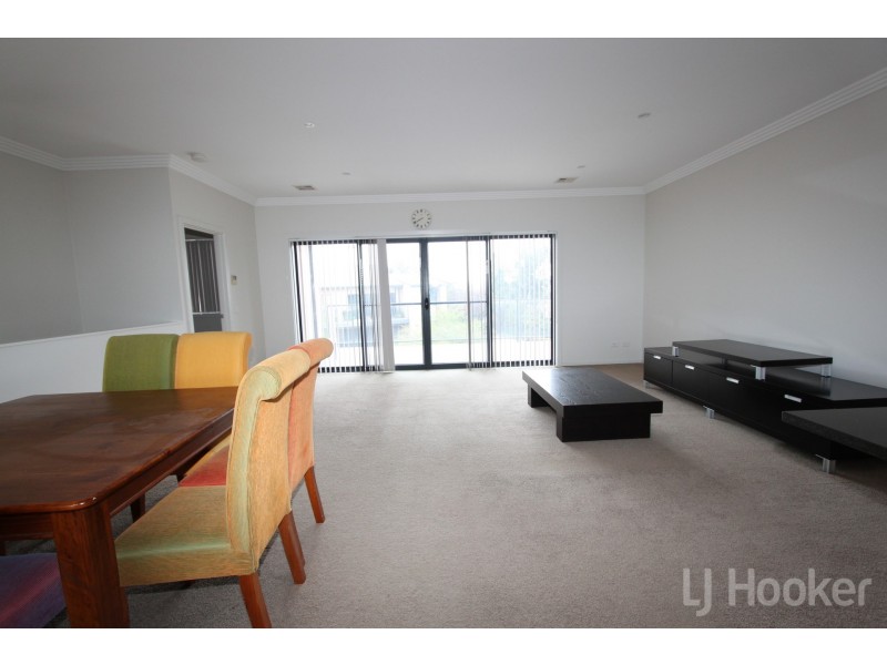 2/23 Allumba Street, Queanbeyan NSW 2620