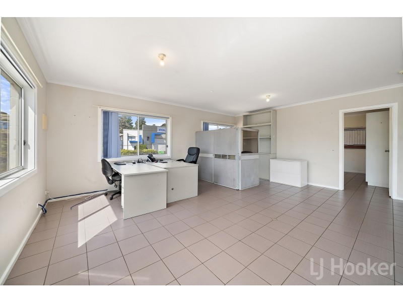 8-10 Bayldon Road, Queanbeyan West NSW 2620