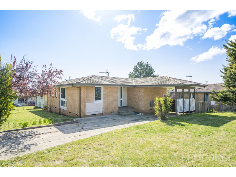 14 Coolebah Crescent, Karabar NSW 2620