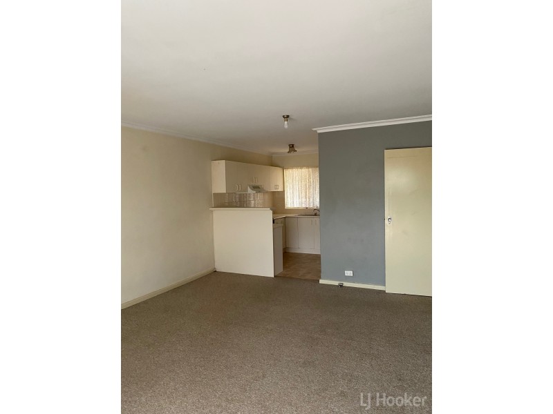 1/27 Campbell Street, Queanbeyan NSW 2620