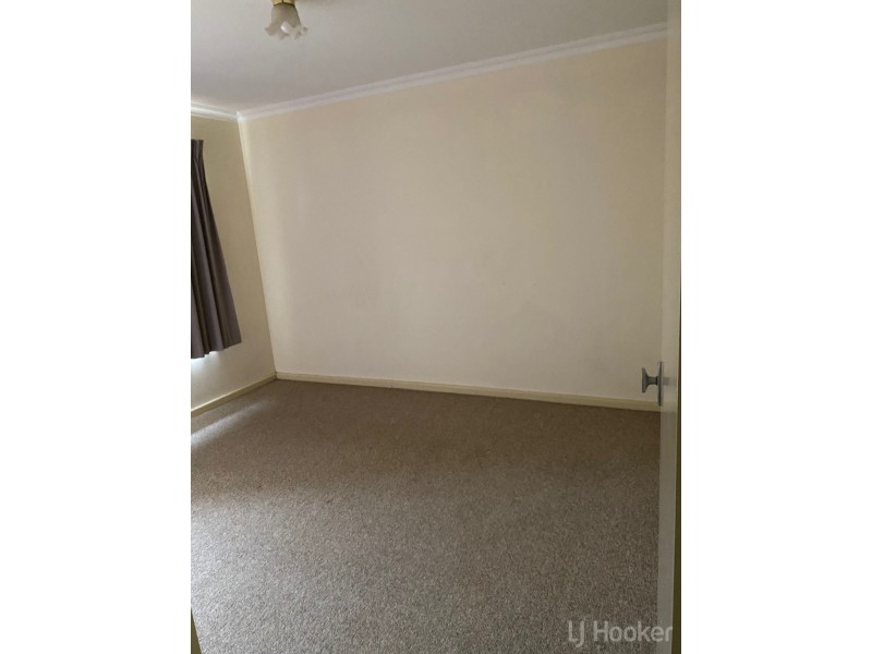 1/27 Campbell Street, Queanbeyan NSW 2620
