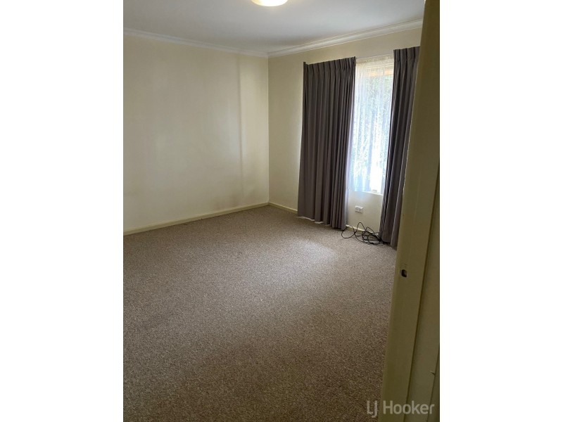 1/27 Campbell Street, Queanbeyan NSW 2620