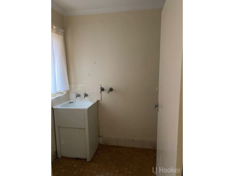 1/27 Campbell Street, Queanbeyan NSW 2620