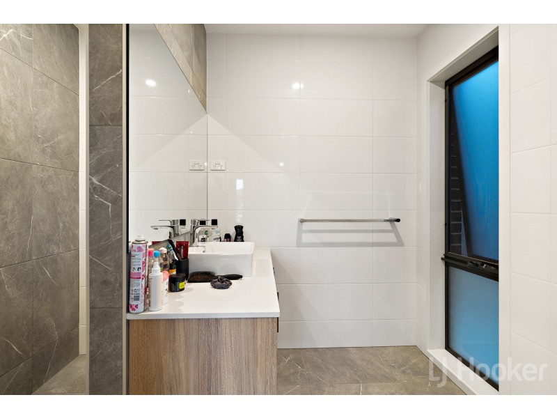 34 Underhill Street, Googong NSW 2620