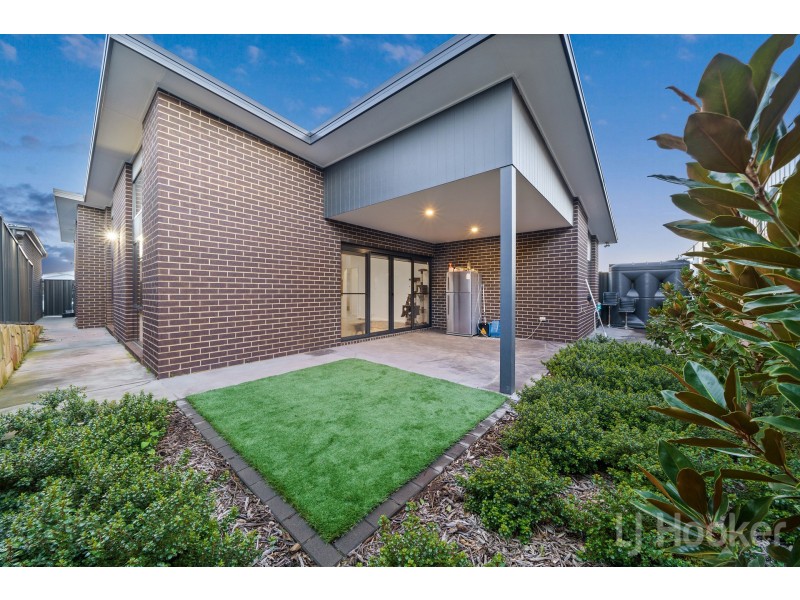 34 Underhill Street, Googong NSW 2620