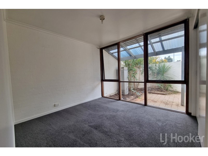 8/11 – 13 Campbell Street, Queanbeyan NSW 2620