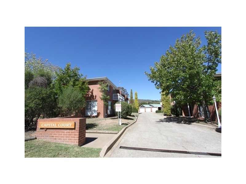 1/24 Bungendore Road, Queanbeyan NSW 2620