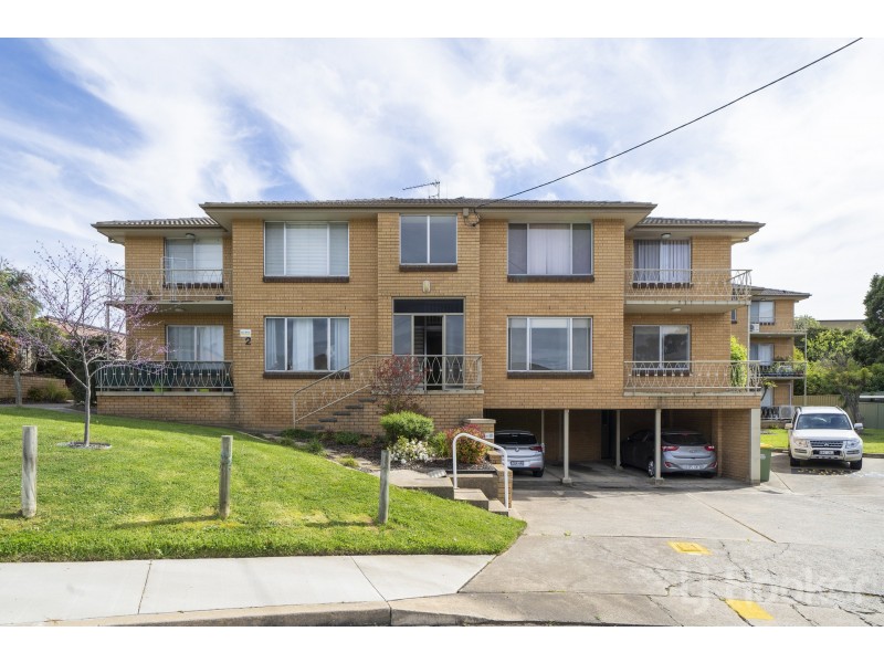2/2 Velacia Place, Queanbeyan NSW 2620
