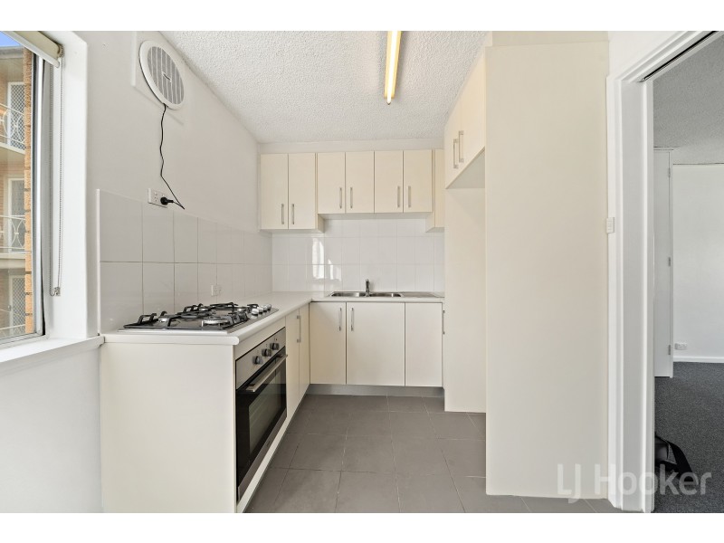 2/2 Velacia Place, Queanbeyan NSW 2620