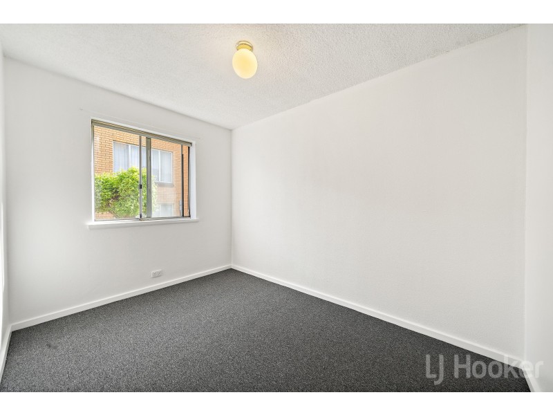 2/2 Velacia Place, Queanbeyan NSW 2620