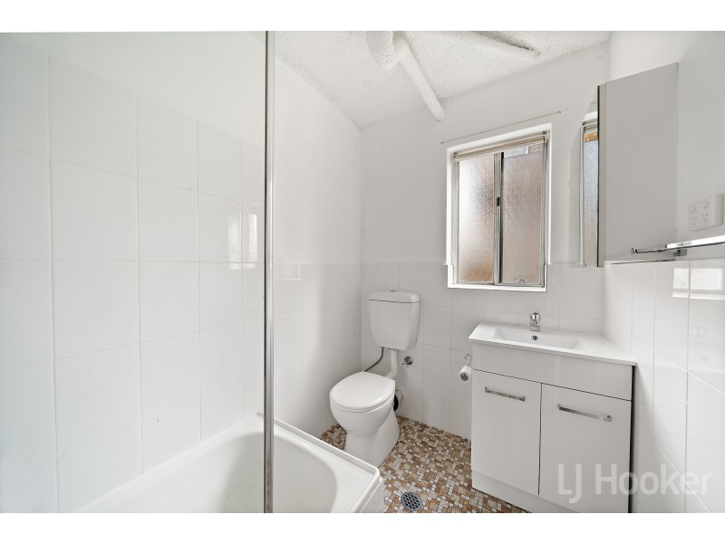 2/2 Velacia Place, Queanbeyan NSW 2620