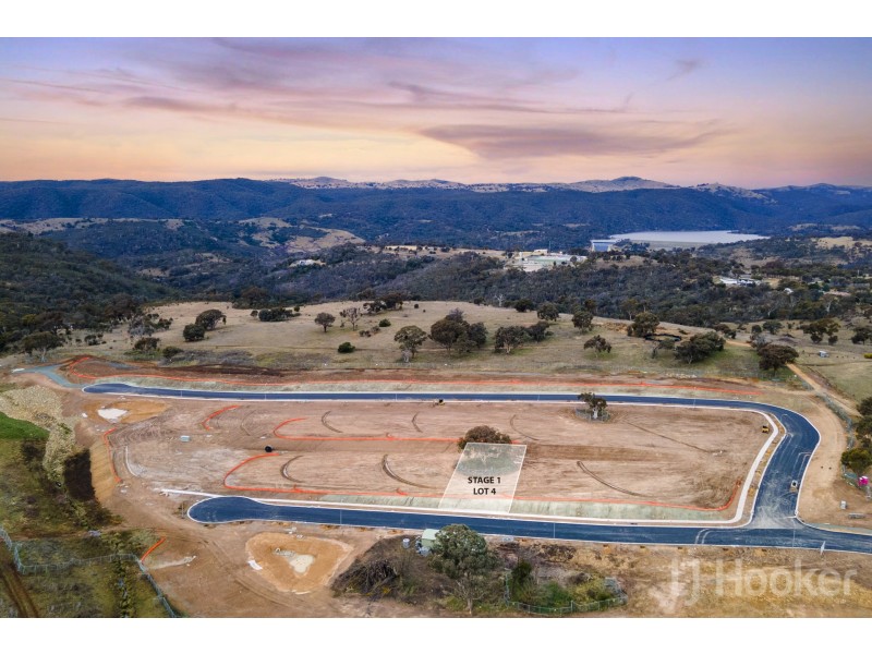 8 Gorge Creek Road, Googong NSW 2620