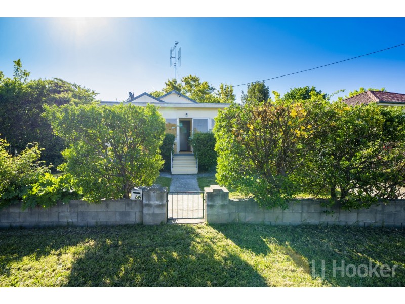 25 Blackall Avenue, Crestwood NSW 2620