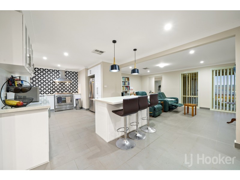 92 Munro Road, Queanbeyan NSW 2620