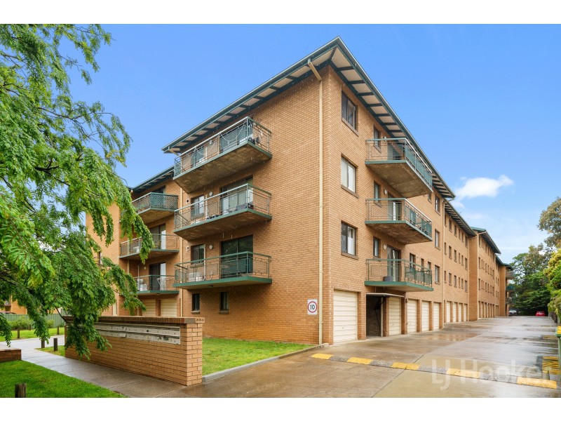 18/13-15 Mowatt Street, Queanbeyan East NSW 2620