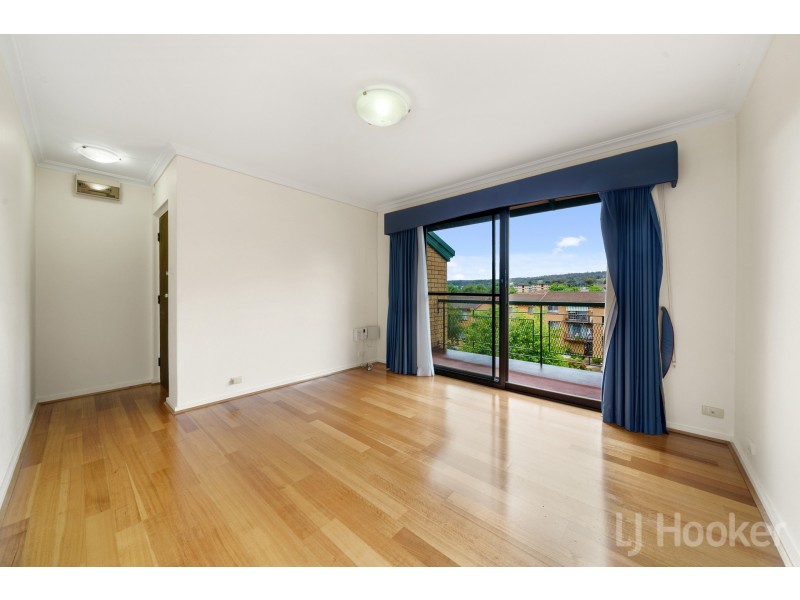 18/13-15 Mowatt Street, Queanbeyan East NSW 2620