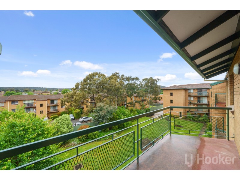 18/13-15 Mowatt Street, Queanbeyan East NSW 2620