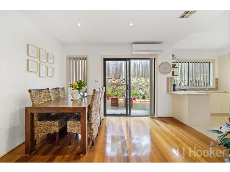 2/4 Erin Street, Queanbeyan NSW 2620