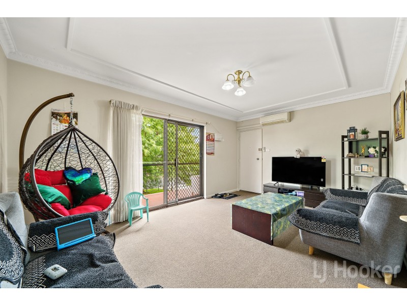 4/13-15 Mowatt Street, Queanbeyan NSW 2620