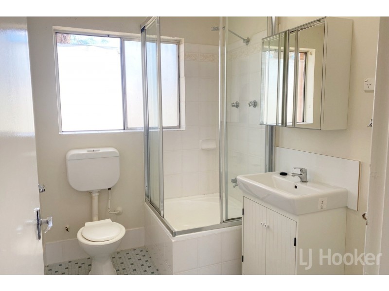 10/22 Lowe Street, Queanbeyan NSW 2620