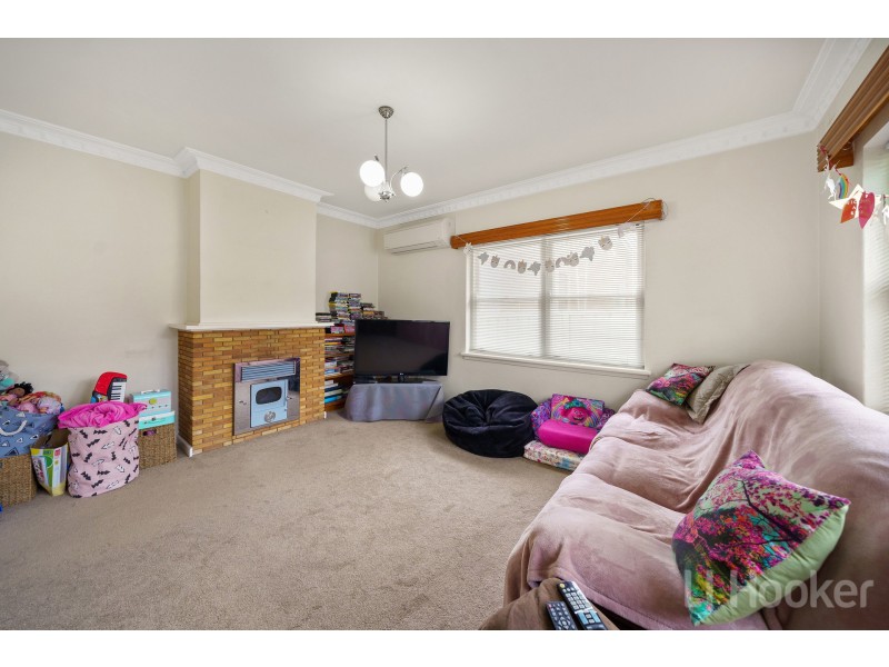 20 Blackall Avenue, Crestwood NSW 2620