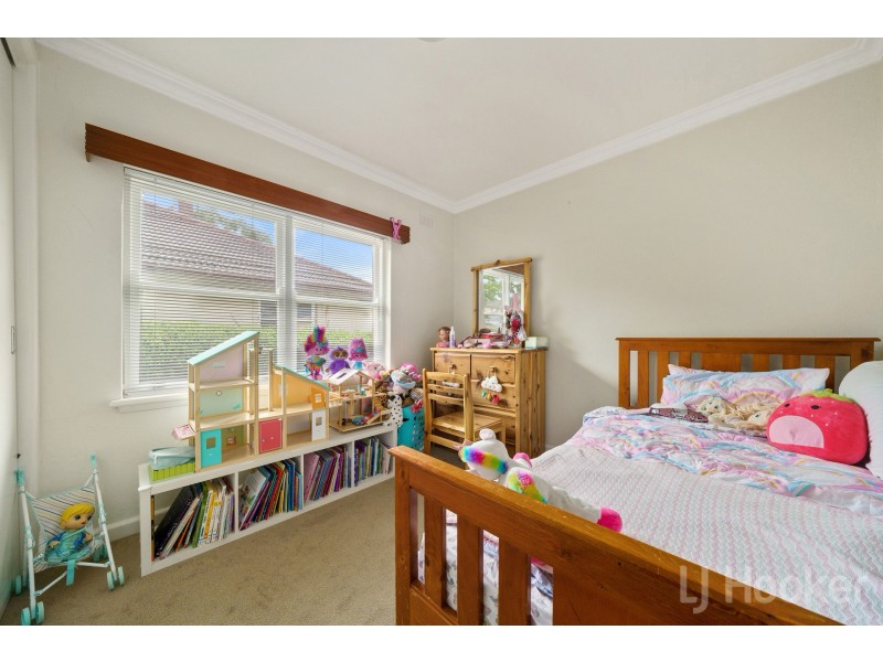 20 Blackall Avenue, Crestwood NSW 2620