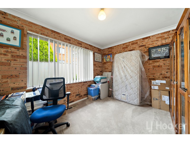 20 Blackall Avenue, Crestwood NSW 2620