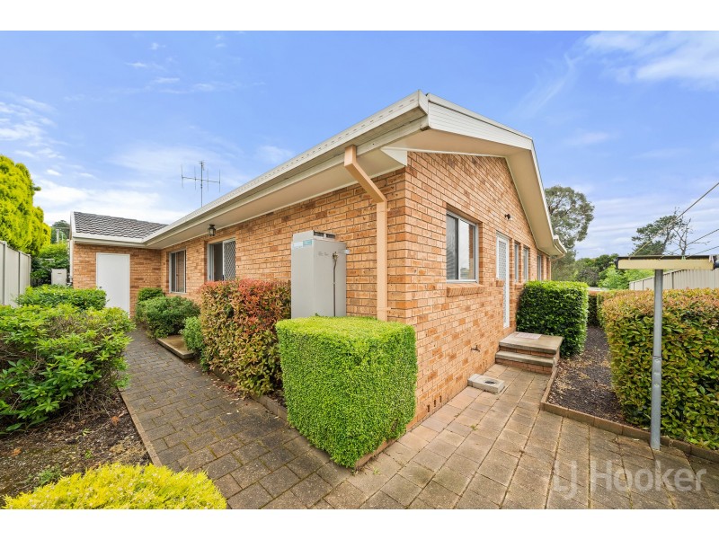 20 Blackall Avenue, Crestwood NSW 2620