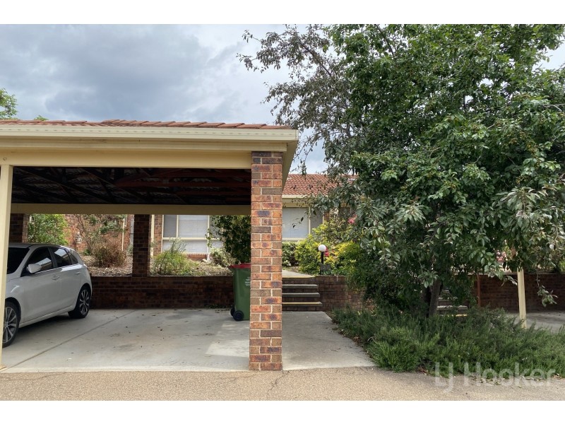 20/27 Elm Way, Jerrabomberra NSW 2619
