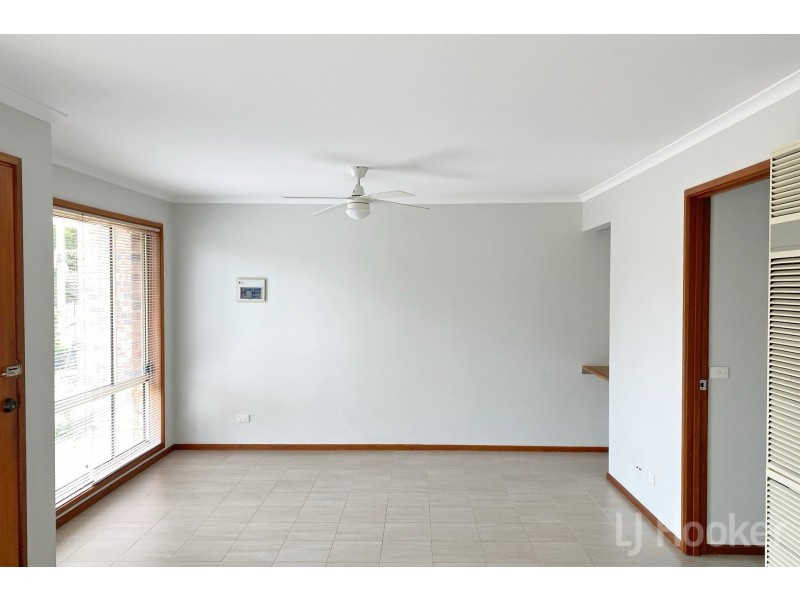 20/27 Elm Way, Jerrabomberra NSW 2619