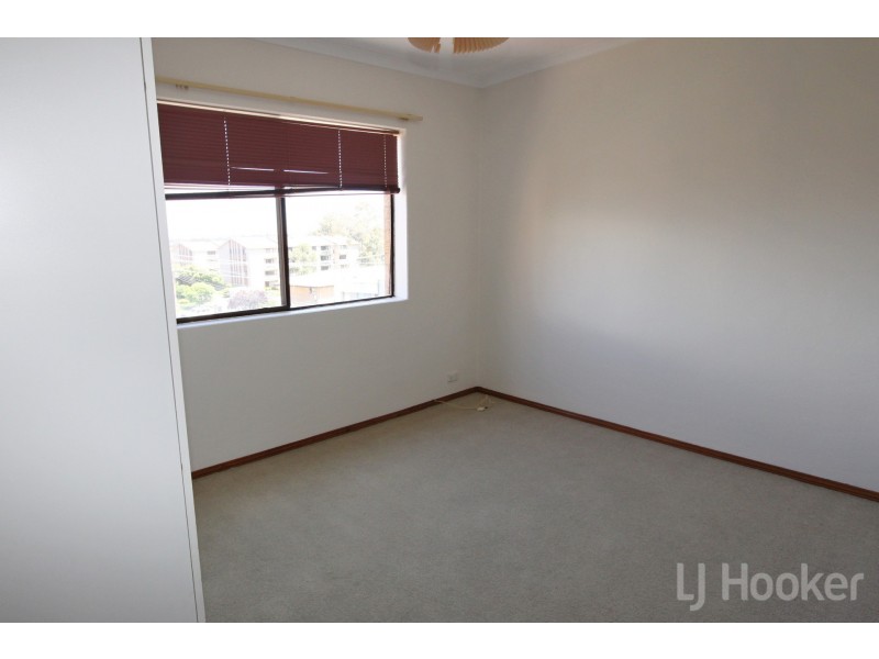 18/83 Derrima Road, Queanbeyan NSW 2620