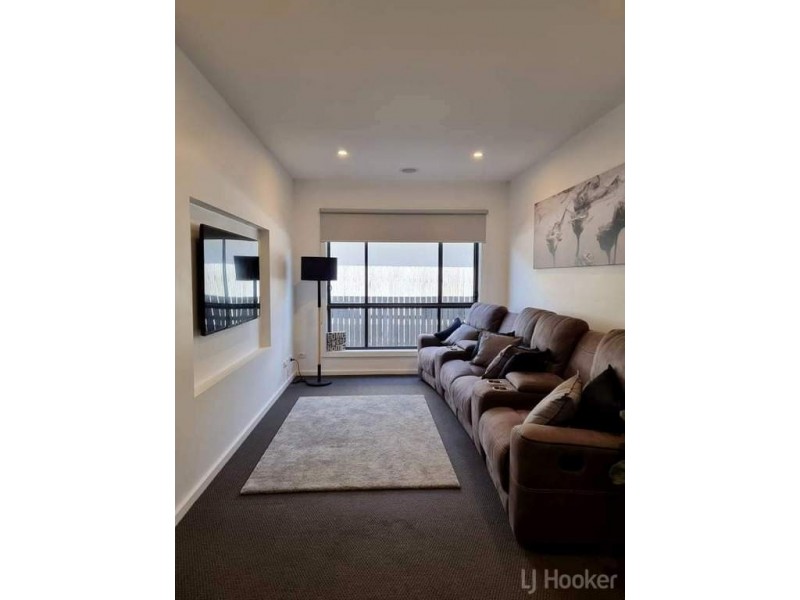 9 Jack Street, Googong NSW 2620