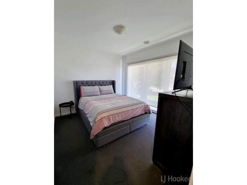 9 Jack Street, Googong NSW 2620