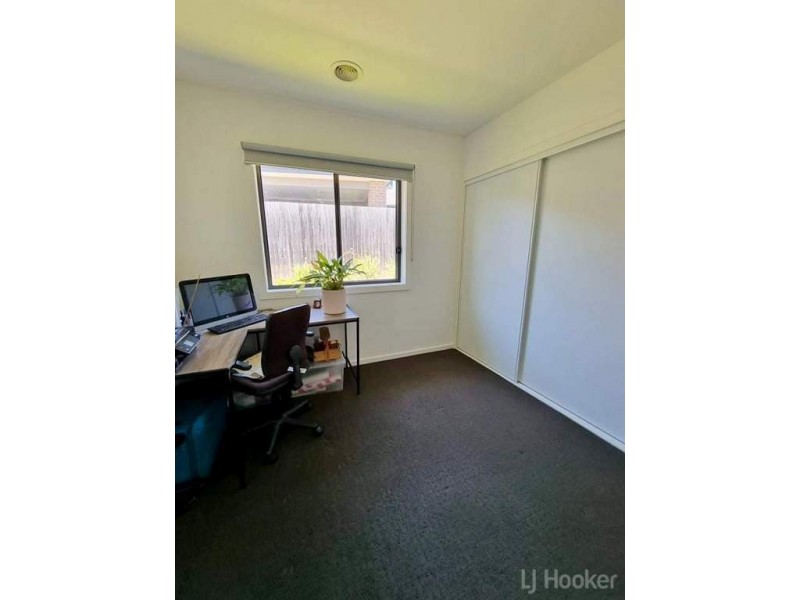 9 Jack Street, Googong NSW 2620