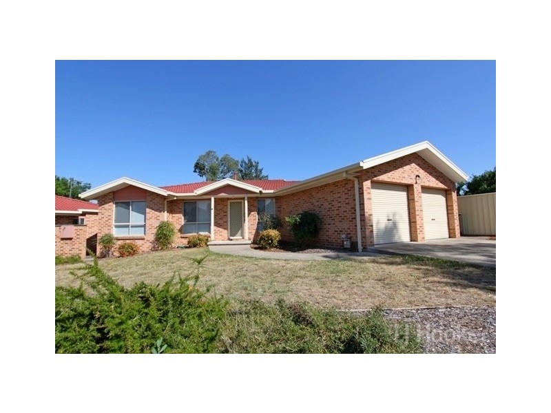 1/10 Franklin Court, Jerrabomberra NSW 2619