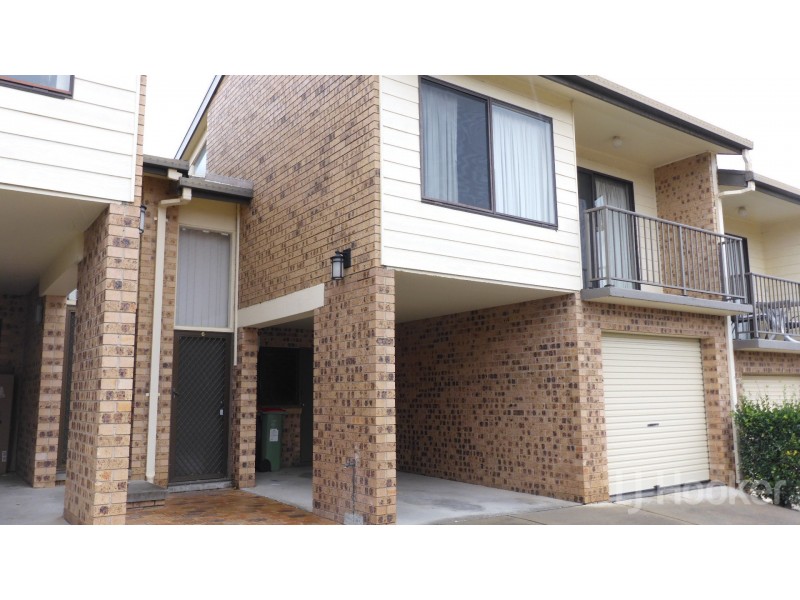 6/14 Hakea Street, Queanbeyan NSW 2620