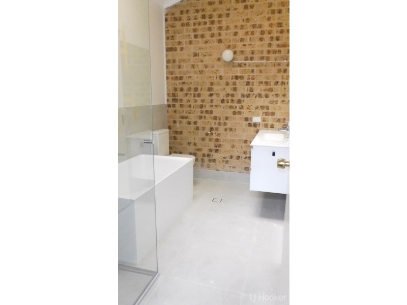 6/14 Hakea Street, Queanbeyan NSW 2620