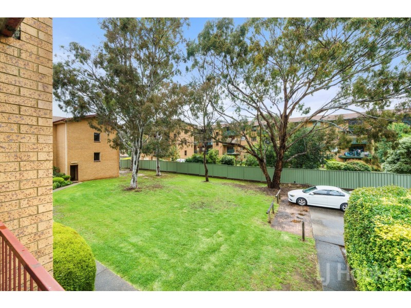 13/17 Mowatt Street, Queanbeyan NSW 2620