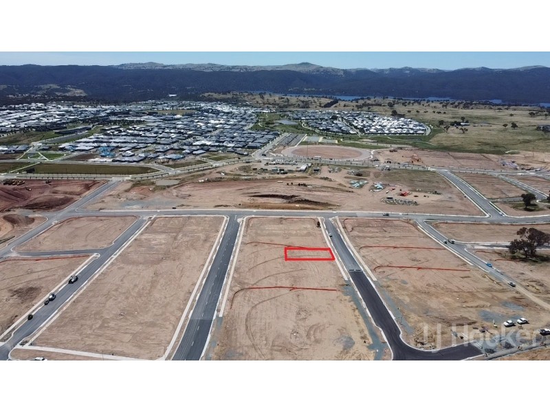 860 Lanham Street, Googong NSW 2620