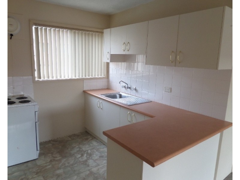 14/102 Henderson Road, Queanbeyan NSW 2620