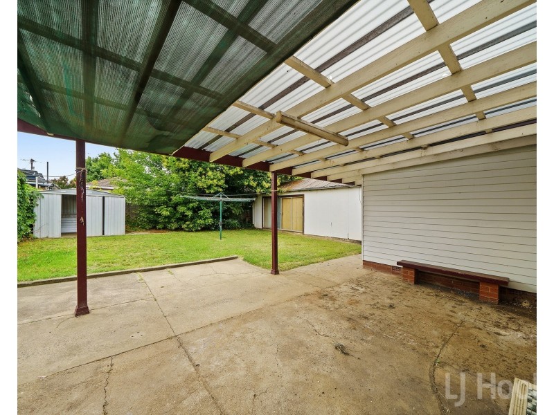 11 Albert Street, Queanbeyan NSW 2620