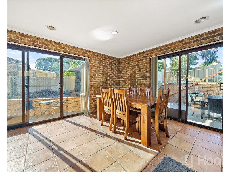 22 Fergus Road, Queanbeyan NSW 2620