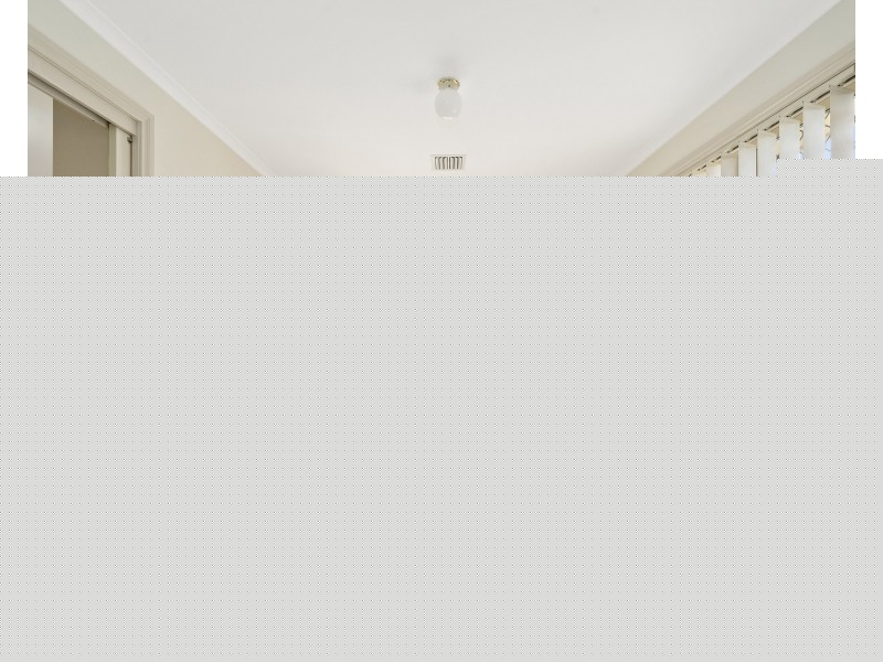 3 Carolyn Jackson Drive, Jerrabomberra NSW 2619