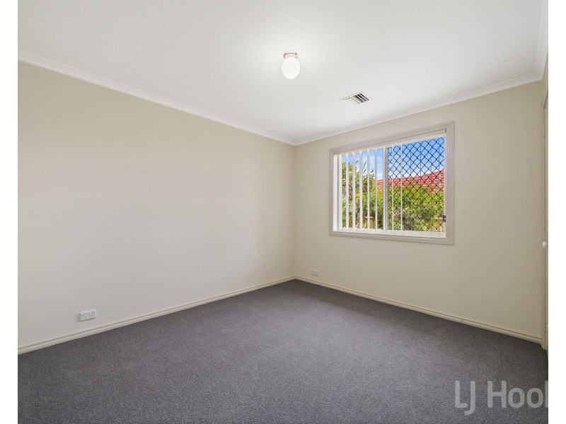 3 Carolyn Jackson Drive, Jerrabomberra NSW 2619