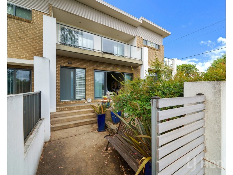 2/136 Morton Street, Crestwood NSW 2620