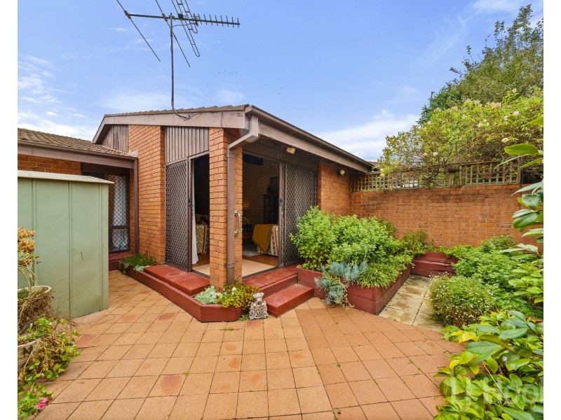 8/3 Hakea Street, Karabar NSW 2620