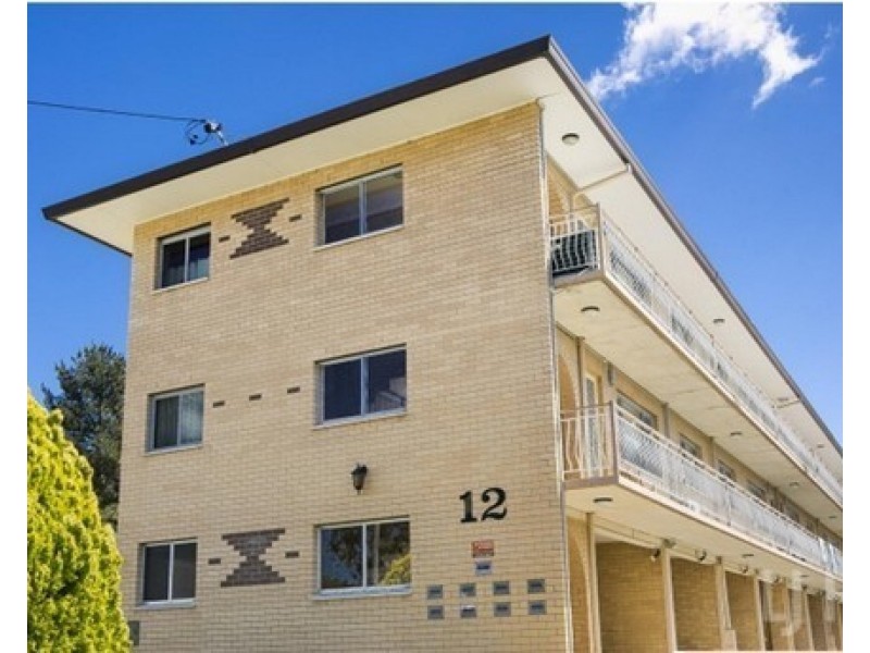 1/12 Gilmore Place, Queanbeyan West NSW 2620