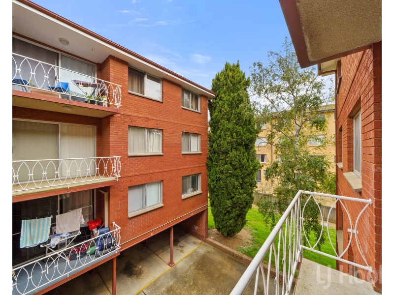 7/56 Trinculo Place, Queanbeyan East NSW 2620